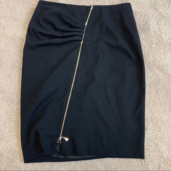 Escada Black ruched asymmetrical zipper skirt size 40 - Picture 4 of 12